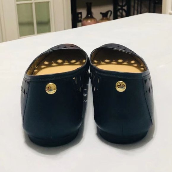 Michael kors Lazer cut blue flats, 6.5M - Picture 5 of 7